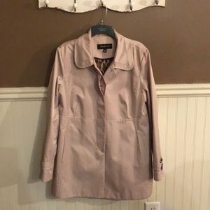 Jones Nee York Pant length trench coat